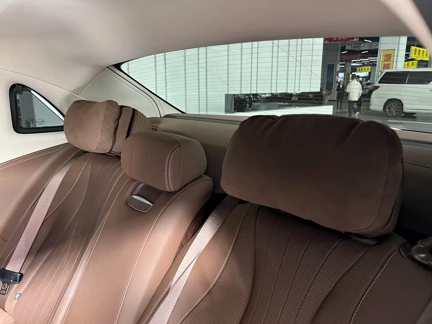 Mercedes-Benz E-Class 2020 Facelift E 300 L Exclusive фото 46