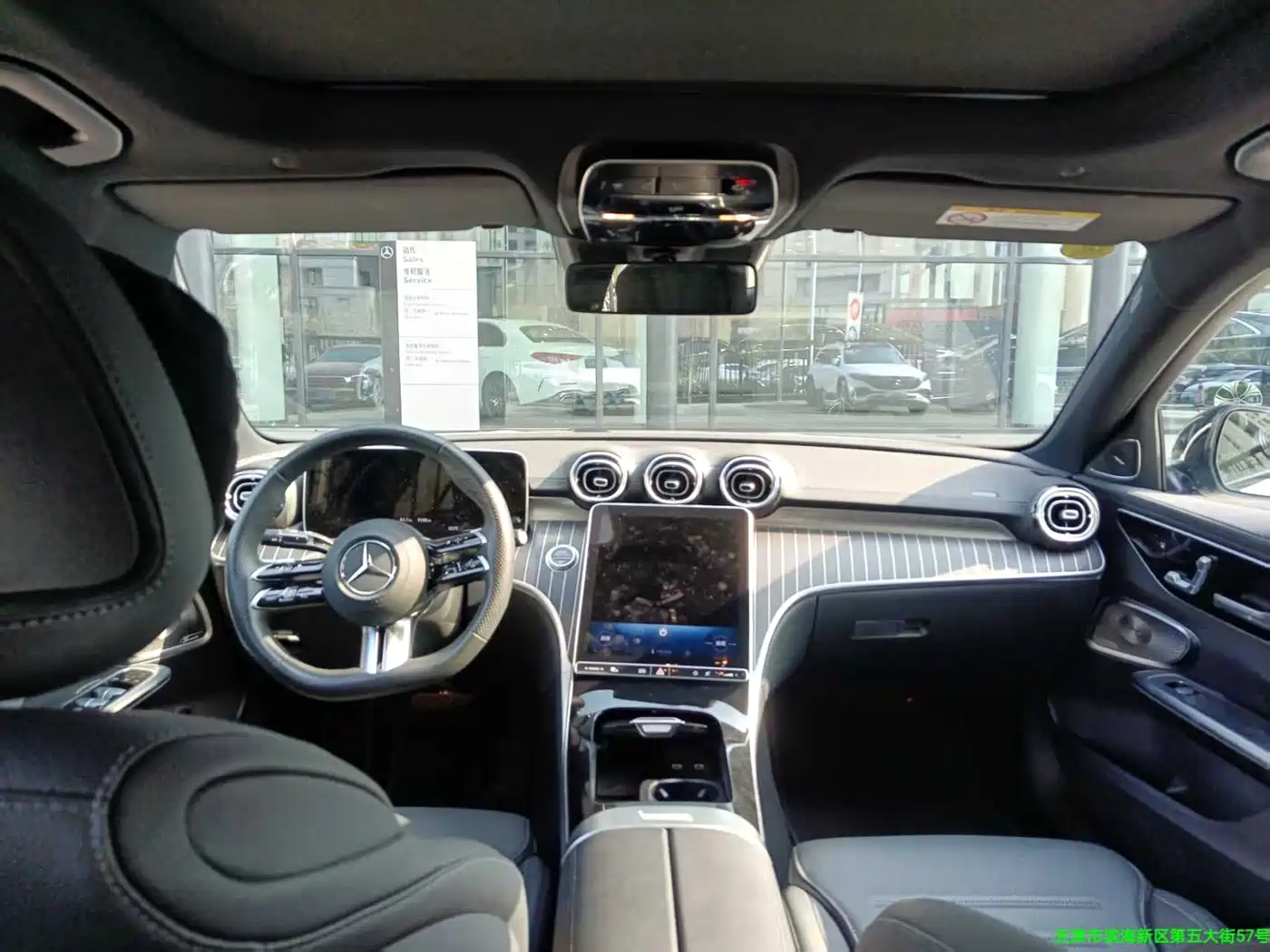 Mercedes-Benz C-Class 2024 C 260 L Night Edition Sport фото 3
