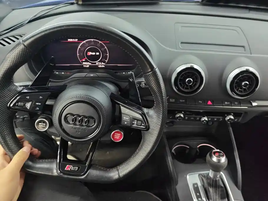 Audi RS 3 2017 RS 3 2.5T Limousine фото 12
