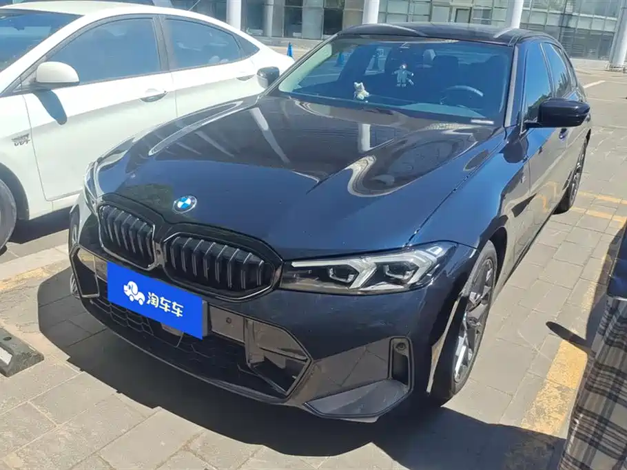 BMW 3 Series 2025 330Li Premium M Sport Night Edition