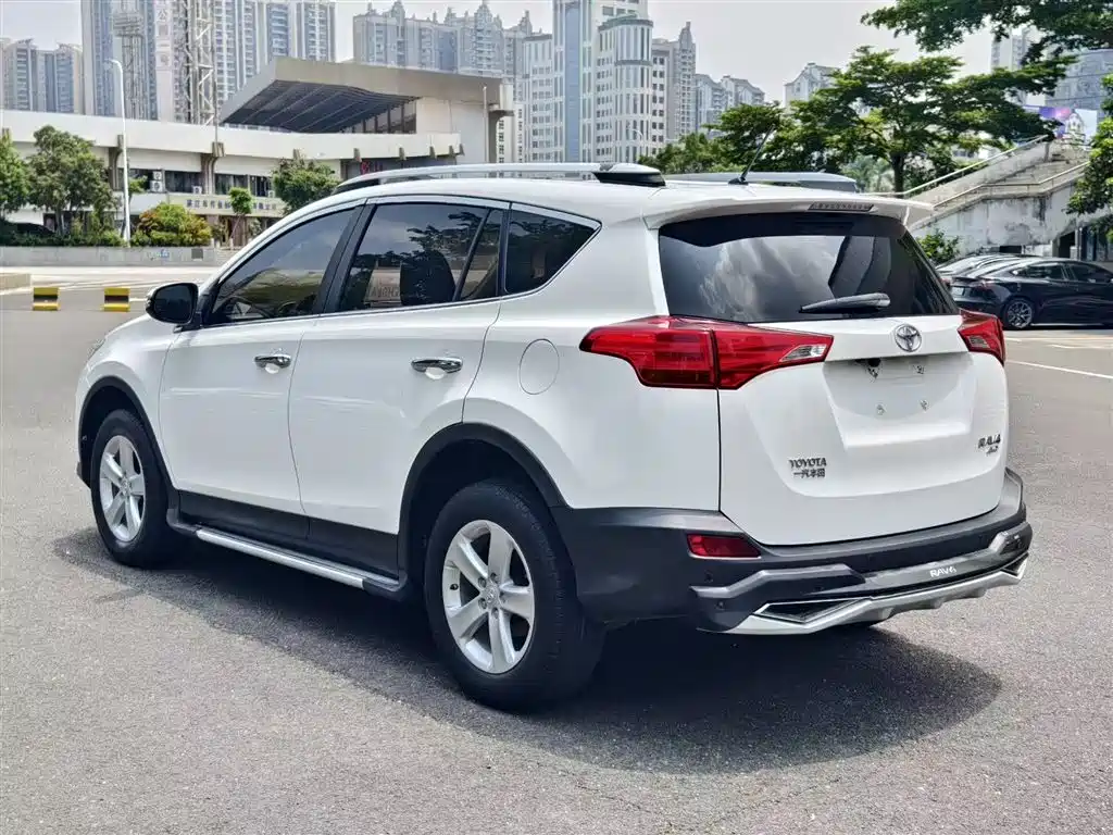 Toyota RAV4 Rongfang 2013 2.5L Auto 4WD Elite фото 8