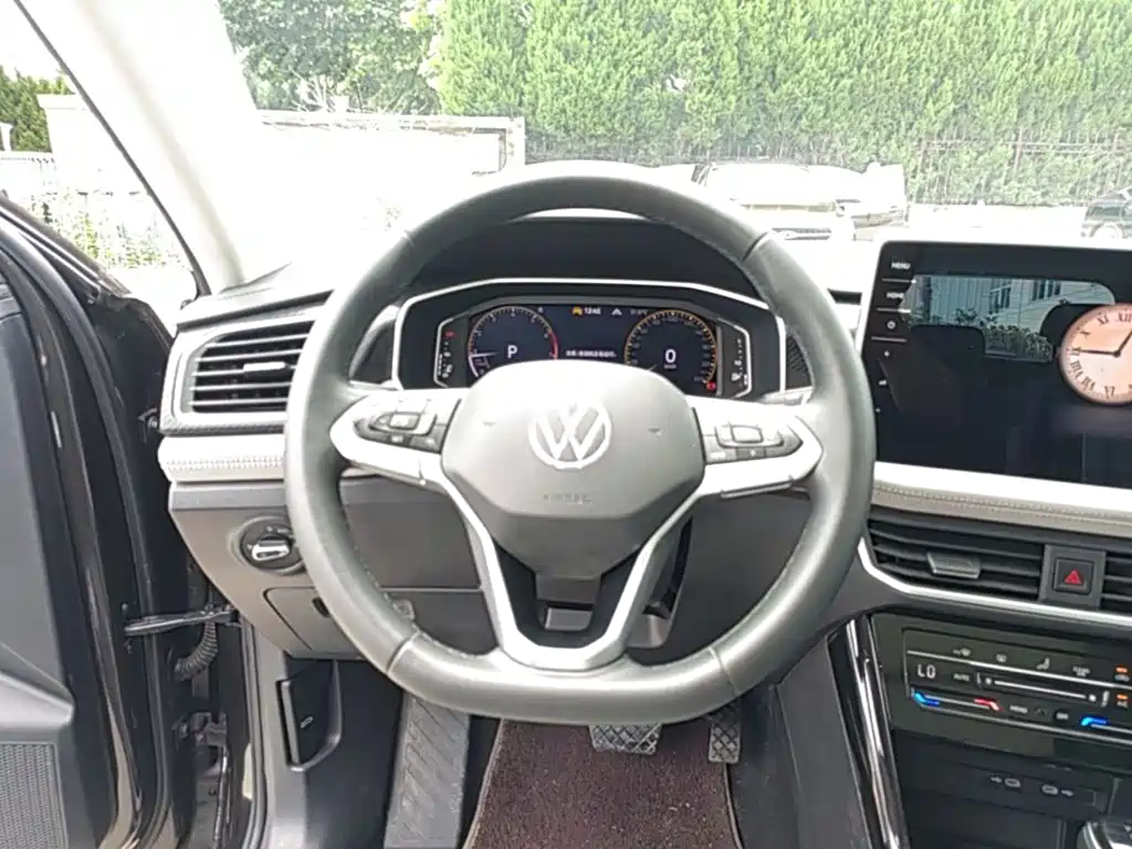 Фото 11 - Volkswagen Tayron