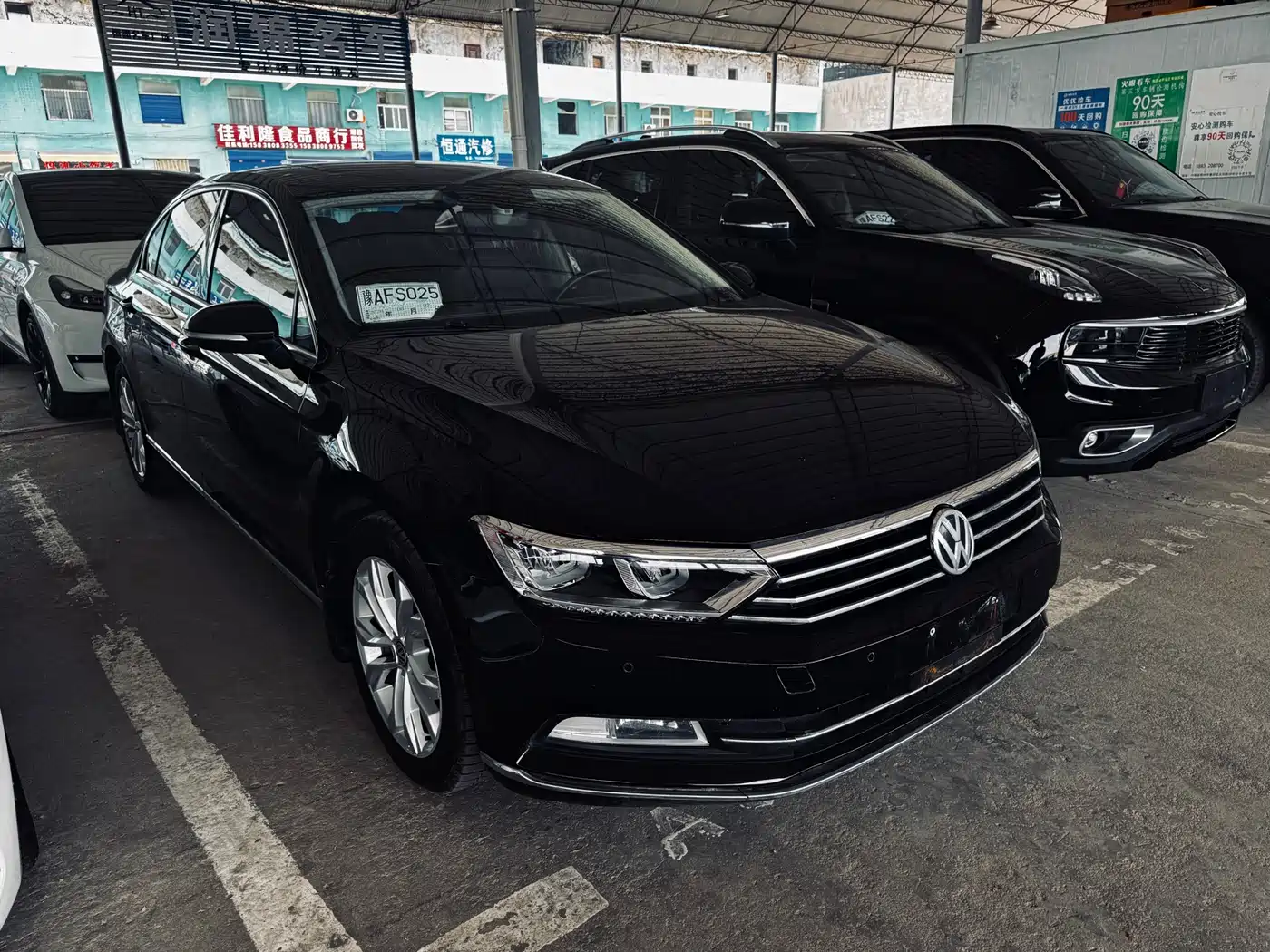 Volkswagen Magotan 2018 Facelift 330TSI DSG Luxury фото 3