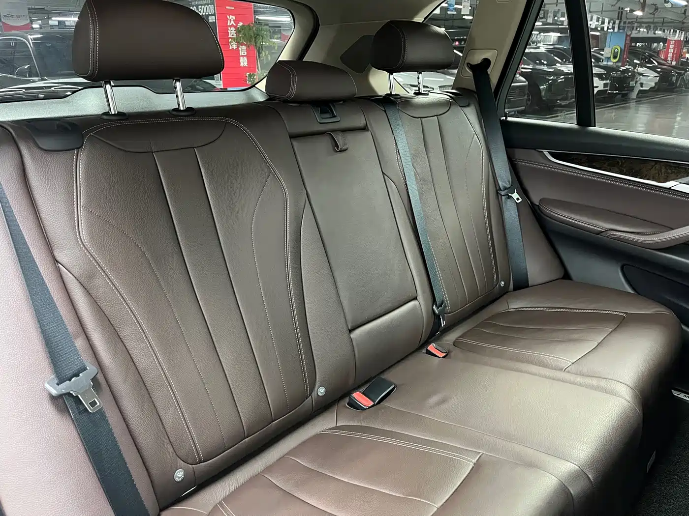 BMW X5 (Import) 2018 xDrive28i фото 25