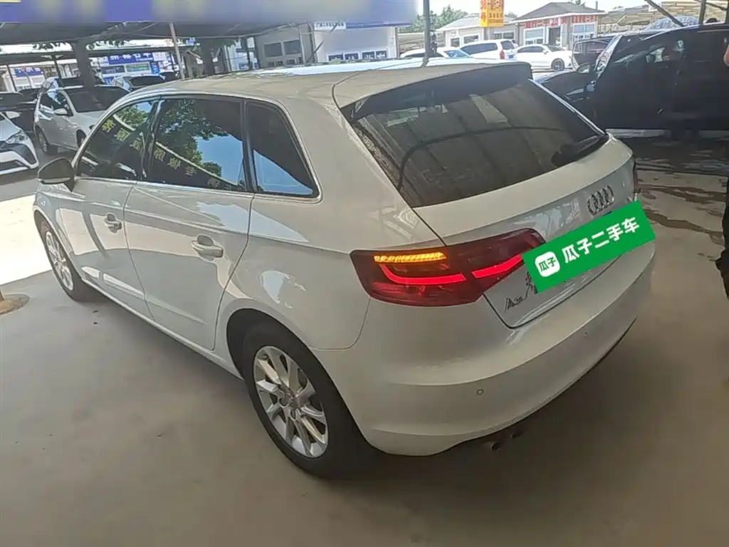 Audi A3 2014 Sportback 35 TFSI Automatic Fashion фото 5
