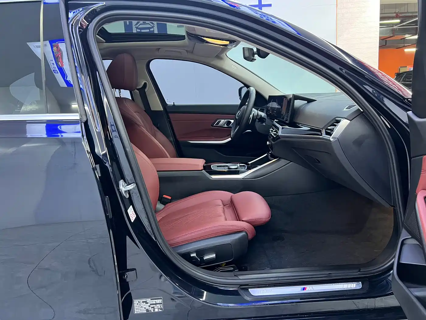 BMW 3 Series 2023 320i M Sport Package фото 22