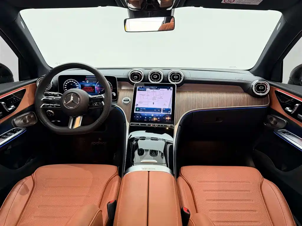 Mercedes-Benz GLC 2024 Facelift GLC 300 L 4MATIC Sport 7-seater фото 26