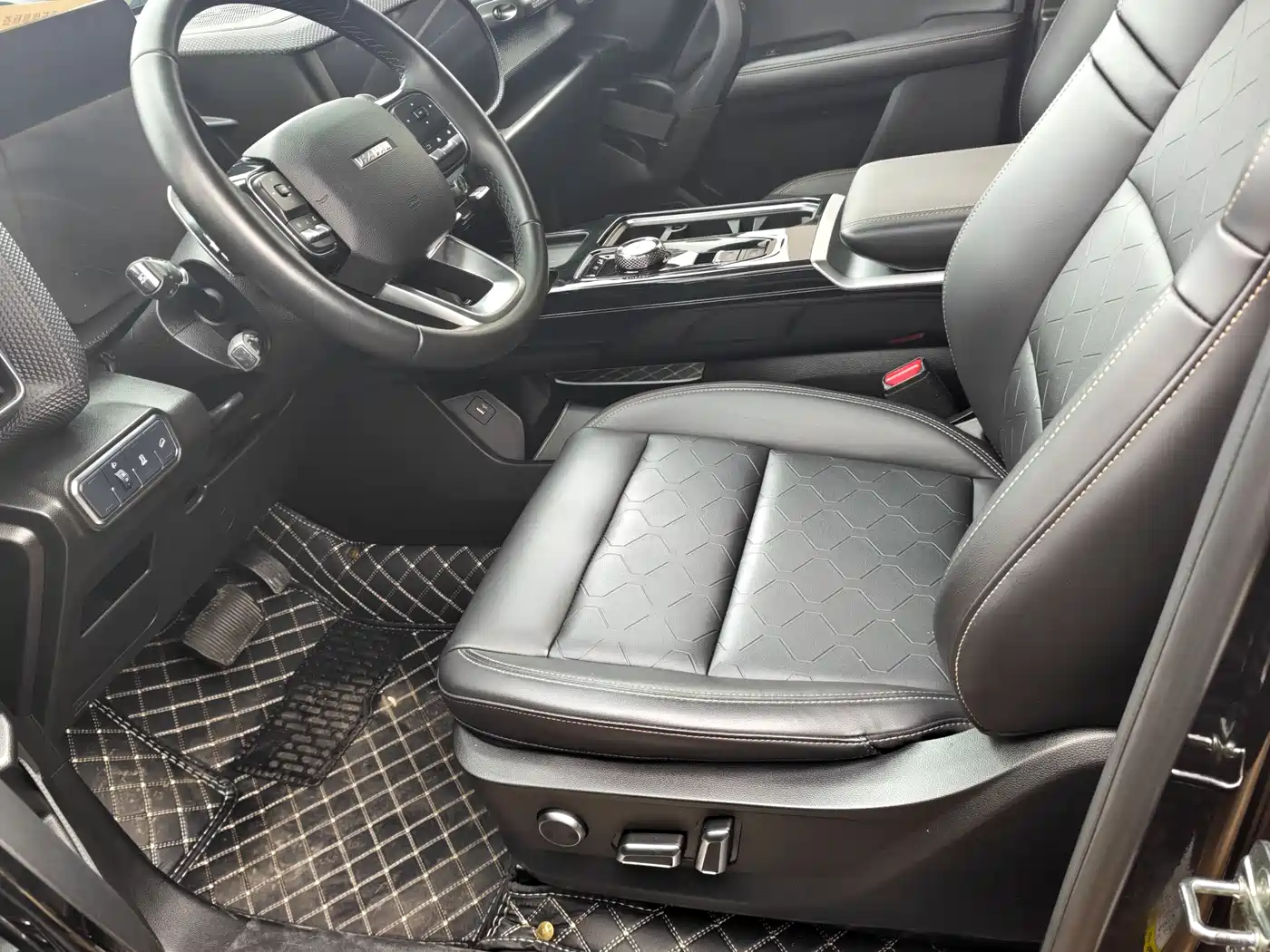 Haval Big Dog 2021 1.5T DCT 2WD Husky Edition фото 4