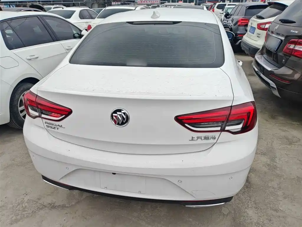 Buick Regal 2020 552T Elite фото 6