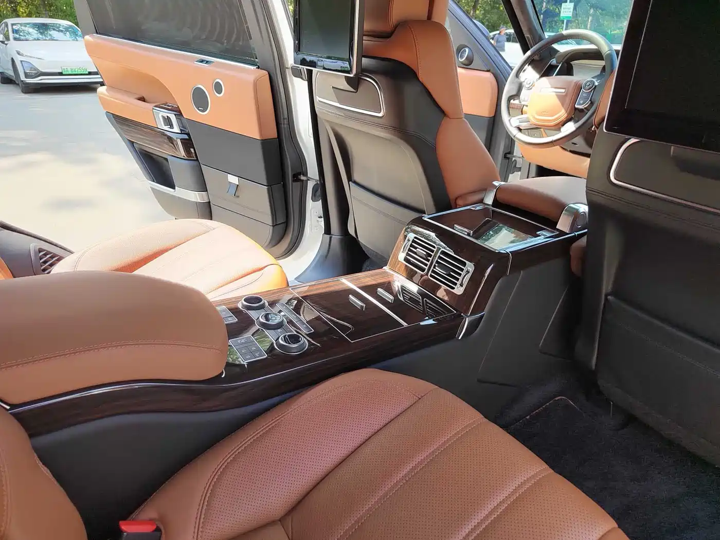 Land Rover Range Rover 2016 3.0 SC V6 Vogue SE Ultimate Autobiography LWB фото 10