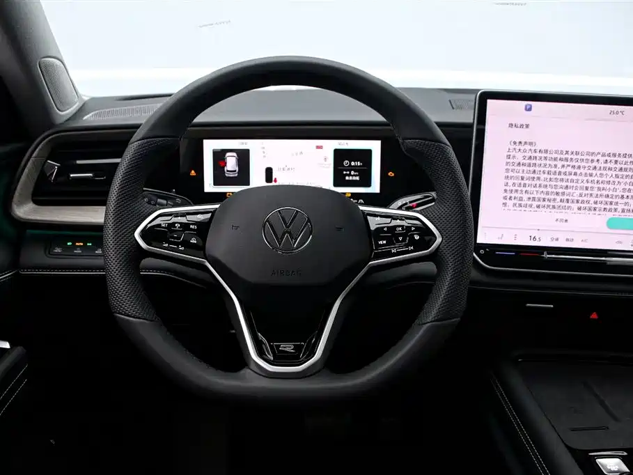 Volkswagen Teramont 2025 Model Teramont Pro 450TSI 4WD Cross Country Edition фото 7