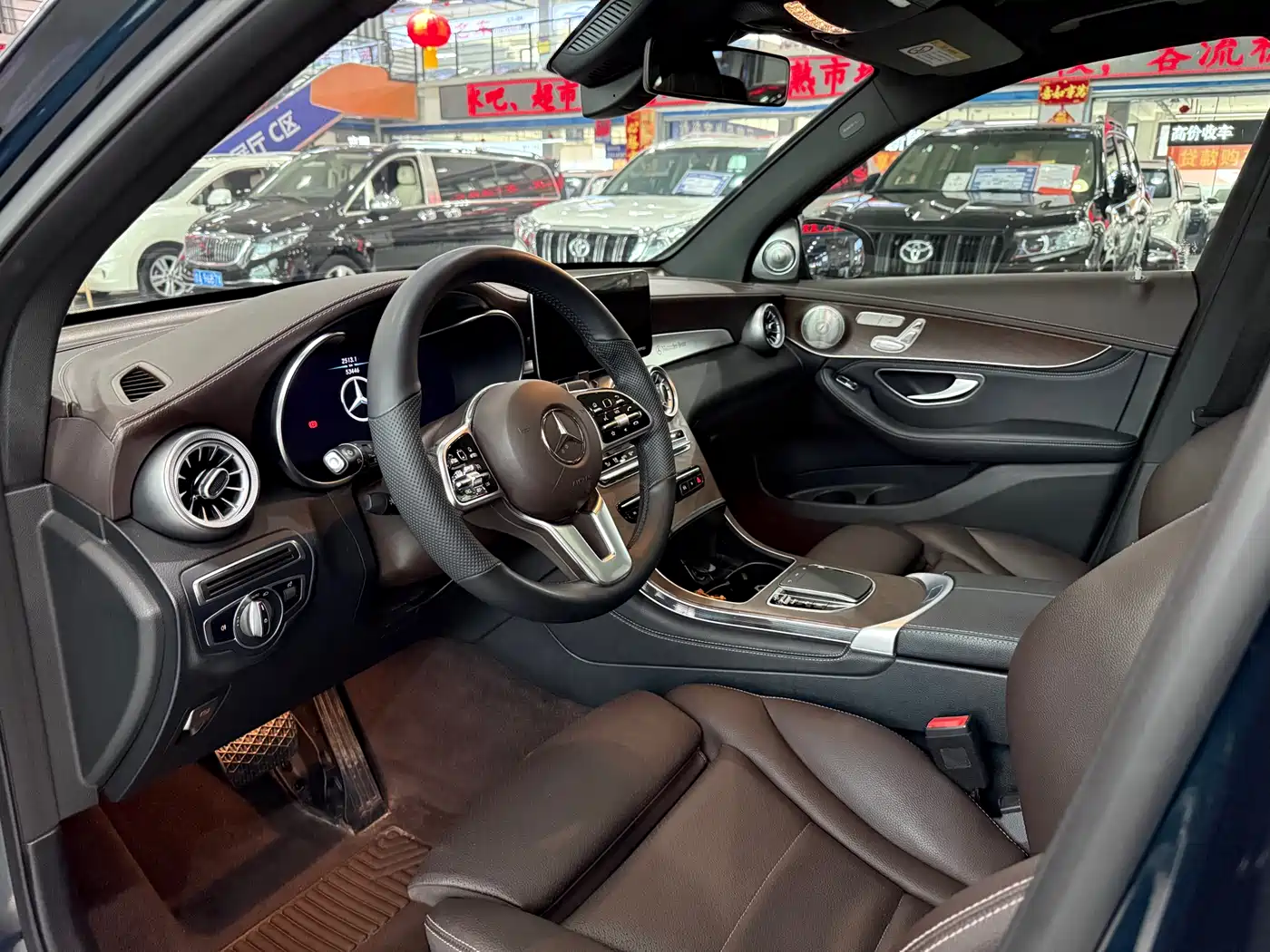 Mercedes-Benz GLC 2020 GLC 300 L 4MATIC Dynamic фото 5
