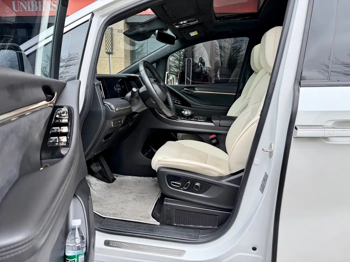 GAC Trumpchi Trumpchi M8 2023 Model Master Series 400T Flagship Edition фото 8