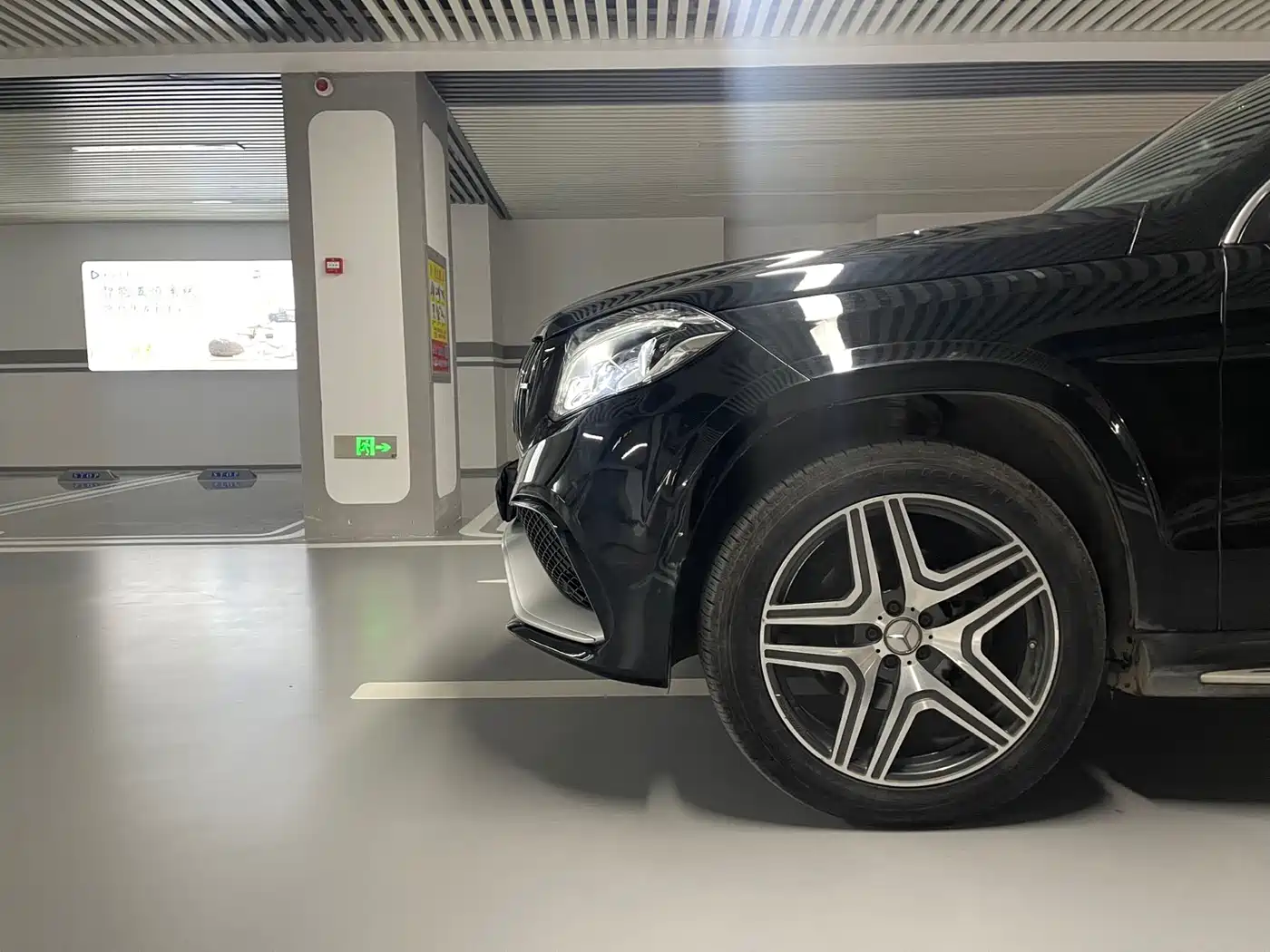 Mercedes-Benz GLS 2017 GLS 400 4MATIC Fashion фото 4