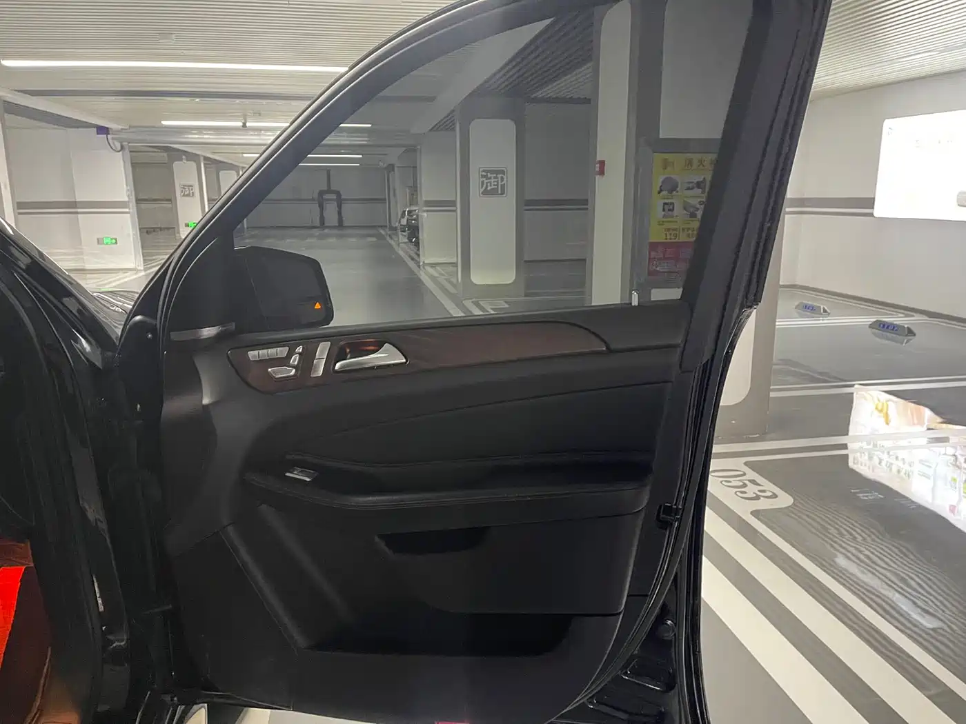 Mercedes-Benz GLS 2017 GLS 400 4MATIC Fashion фото 19