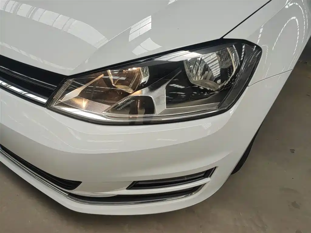 Volkswagen Golf 2016 1.6L Manual Fashion фото 24
