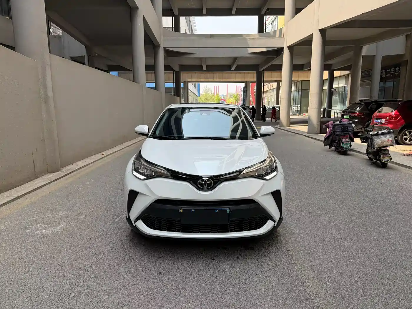 TOYOTA C-HR
