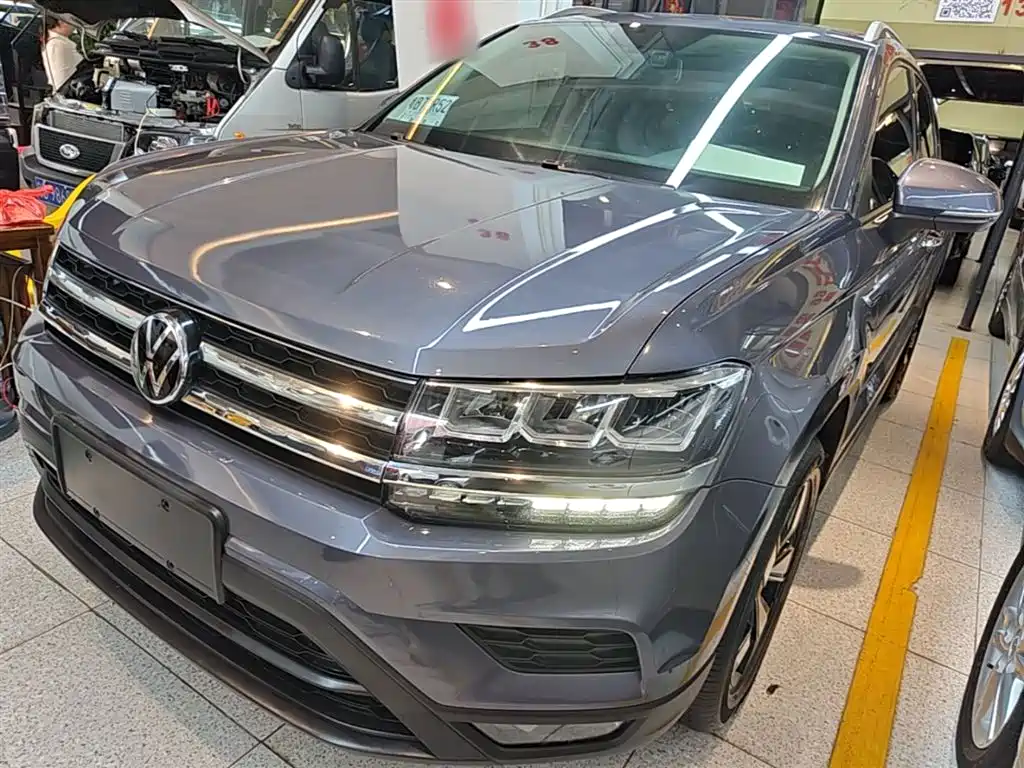 VOLKSWAGEN TUYUE