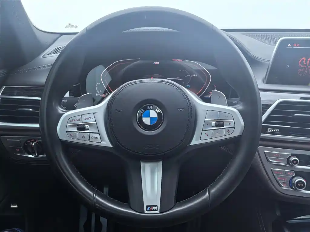 BMW 7 Series 2019 Facelift 740Li Exclusive M Sport Package фото 14