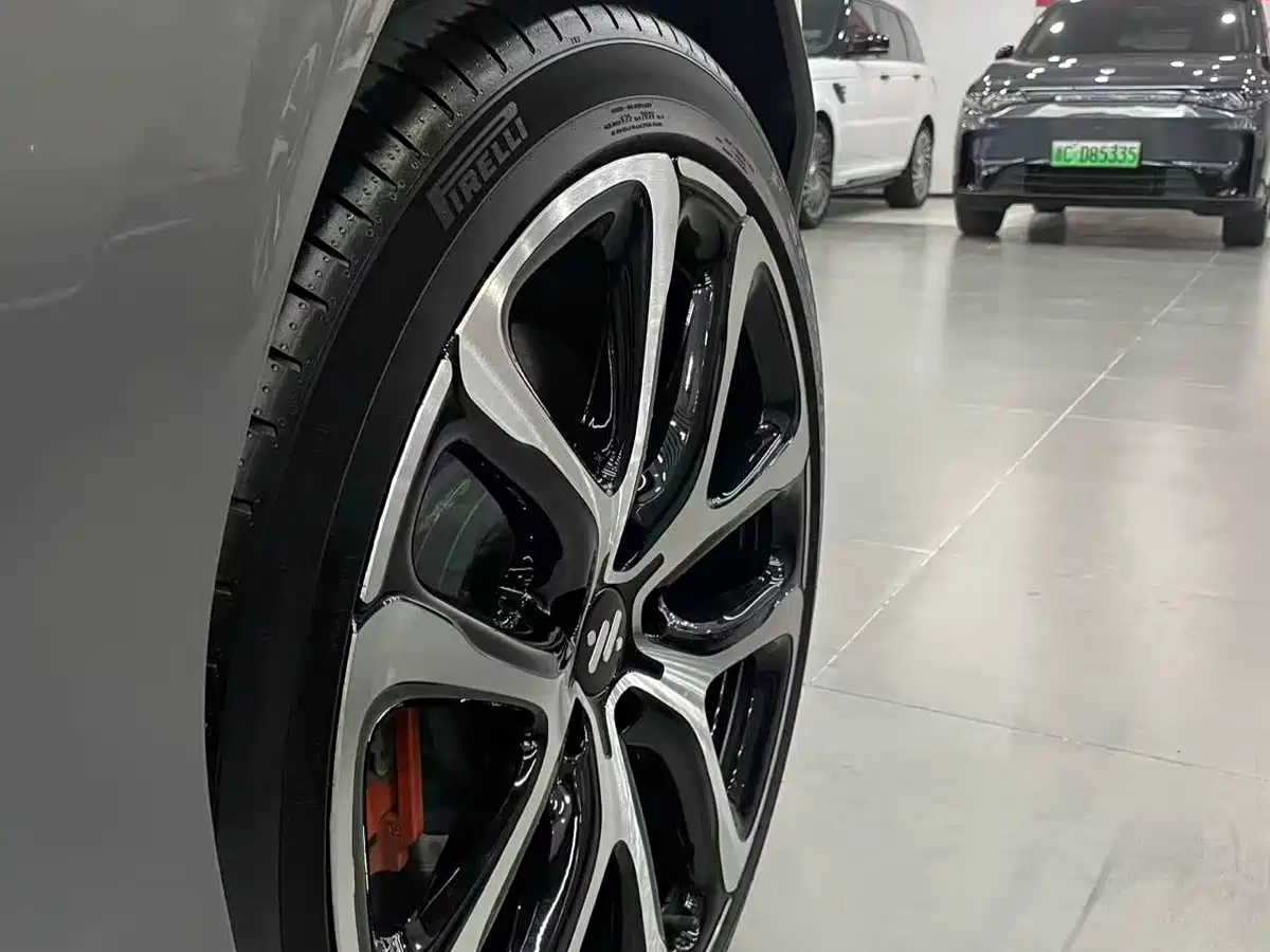 2026 IM Motors IM LS6
