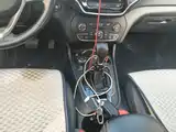 Фото 16 - Jeep Cherokee