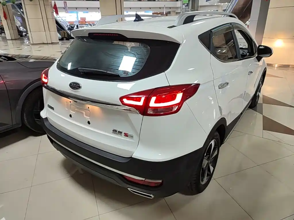 Фото 7 - JAC Refine S3