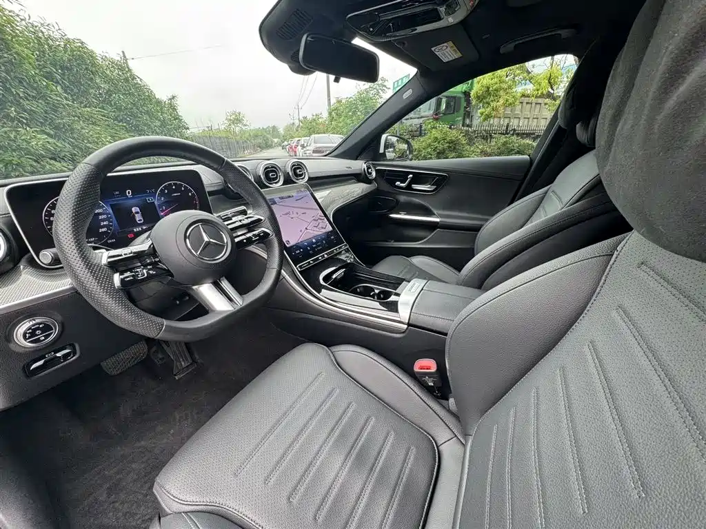 Mercedes-Benz C-Class 2024 Facelift III C 260 L фото 4