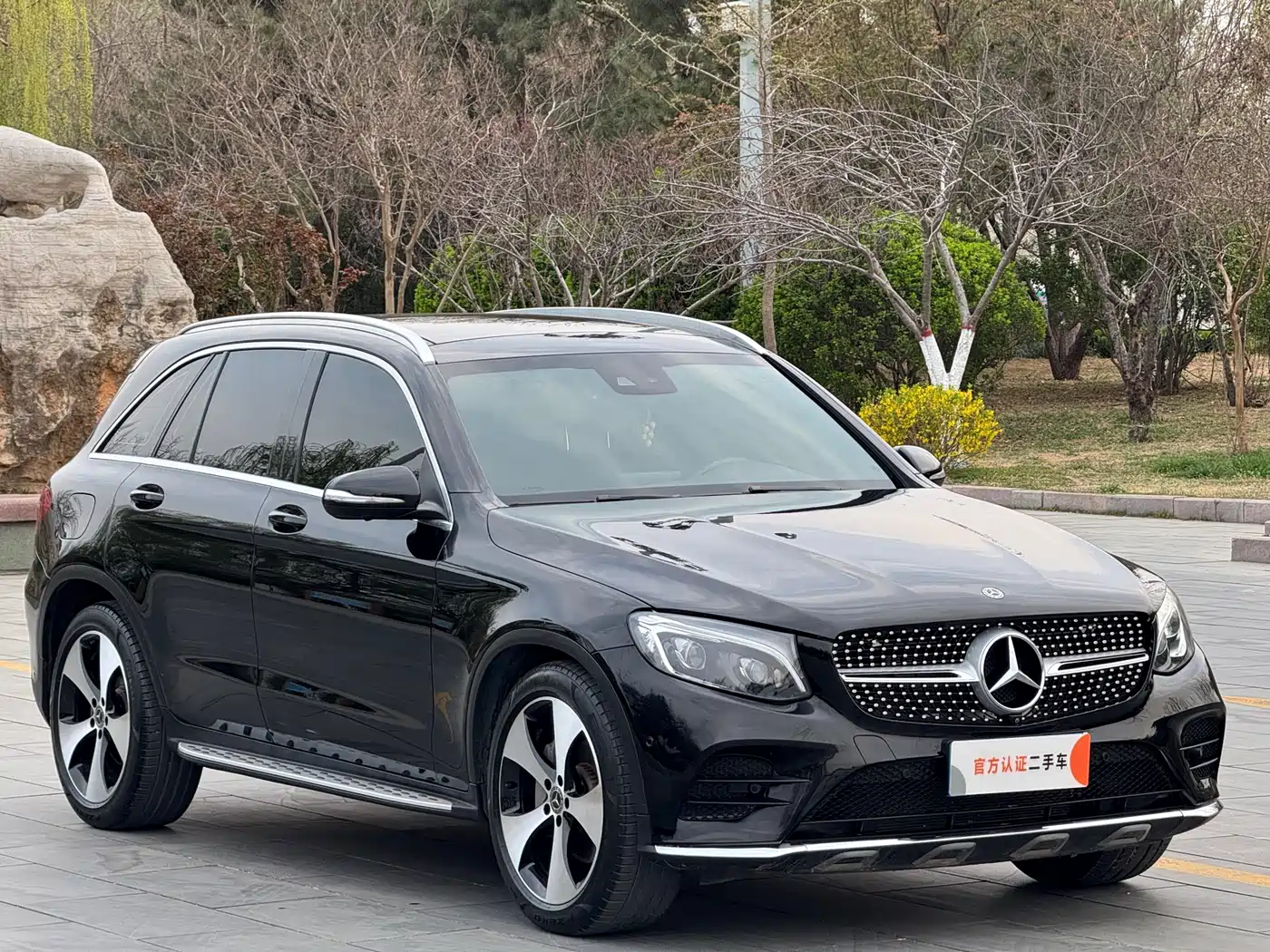Mercedes-Benz GLC 2018 GLC 300 4MATIC Dynamic фото 3