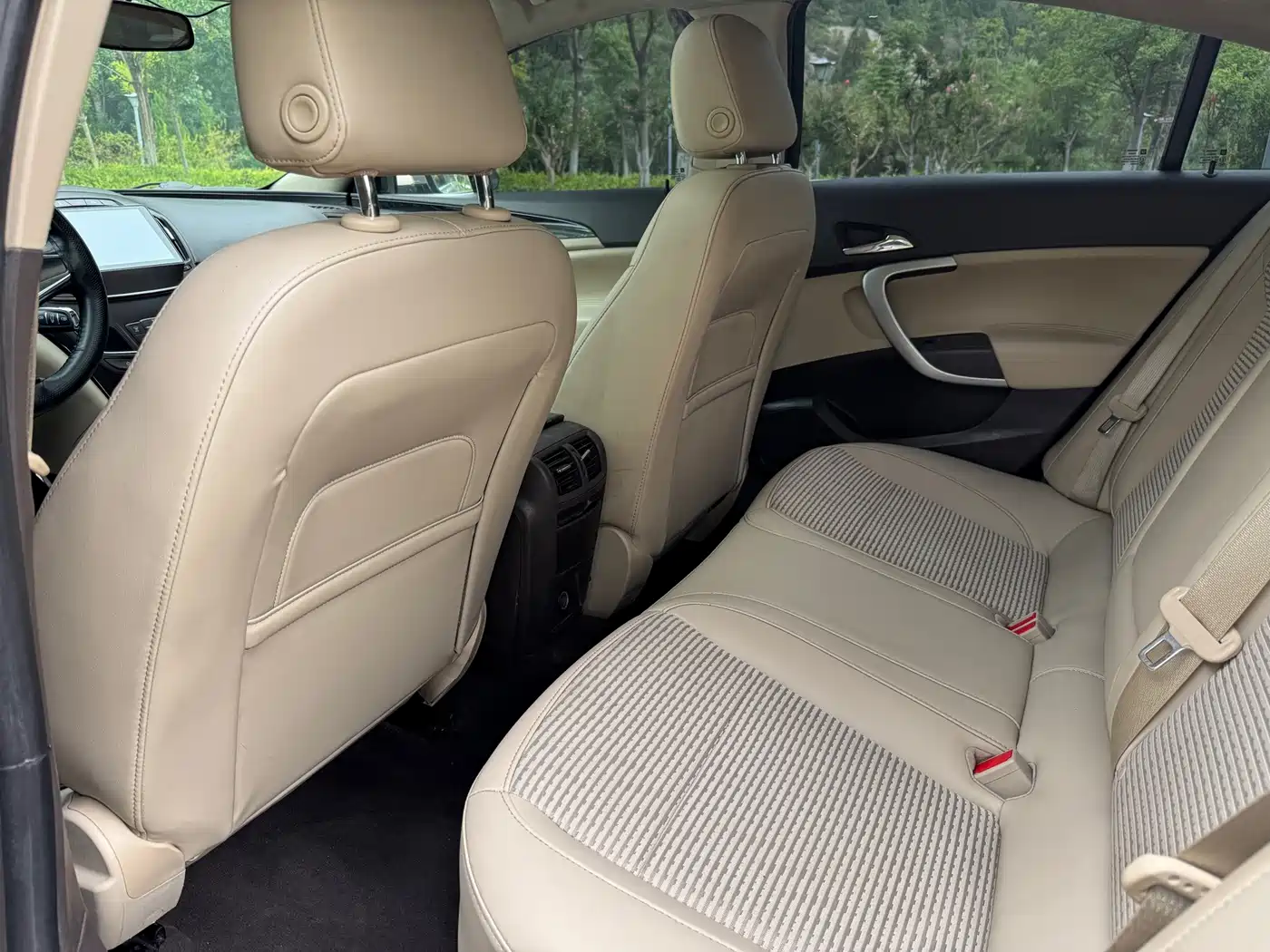 Фото 8 - Buick Regal