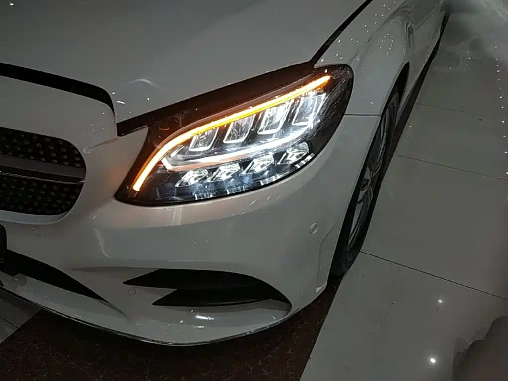 Mercedes-Benz C-Class 2021 C 200 L Fashion Sport Edition фото 24