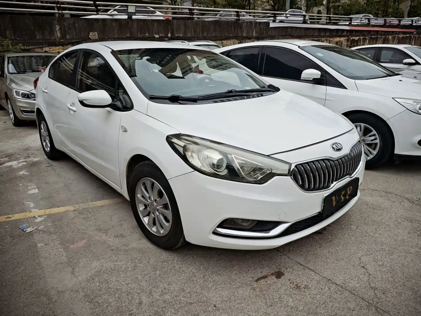 Photo 3 - Kia K3