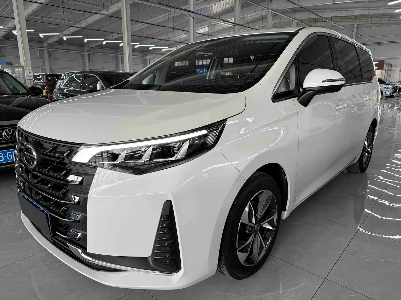GAC Trumpchi Trumpchi M6 2021 PRO 270T DCT Luxury Edition