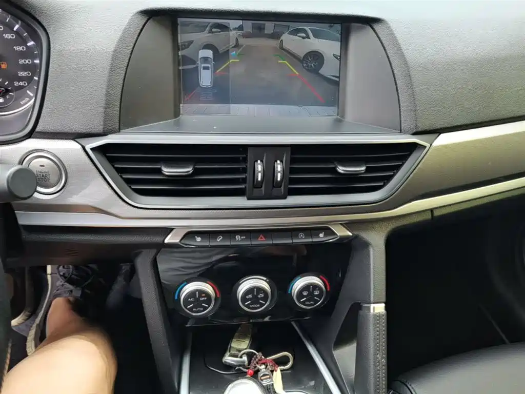Haval H6 2018 Blue Label Sport 1.5T Manual 2WD Elite фото 13