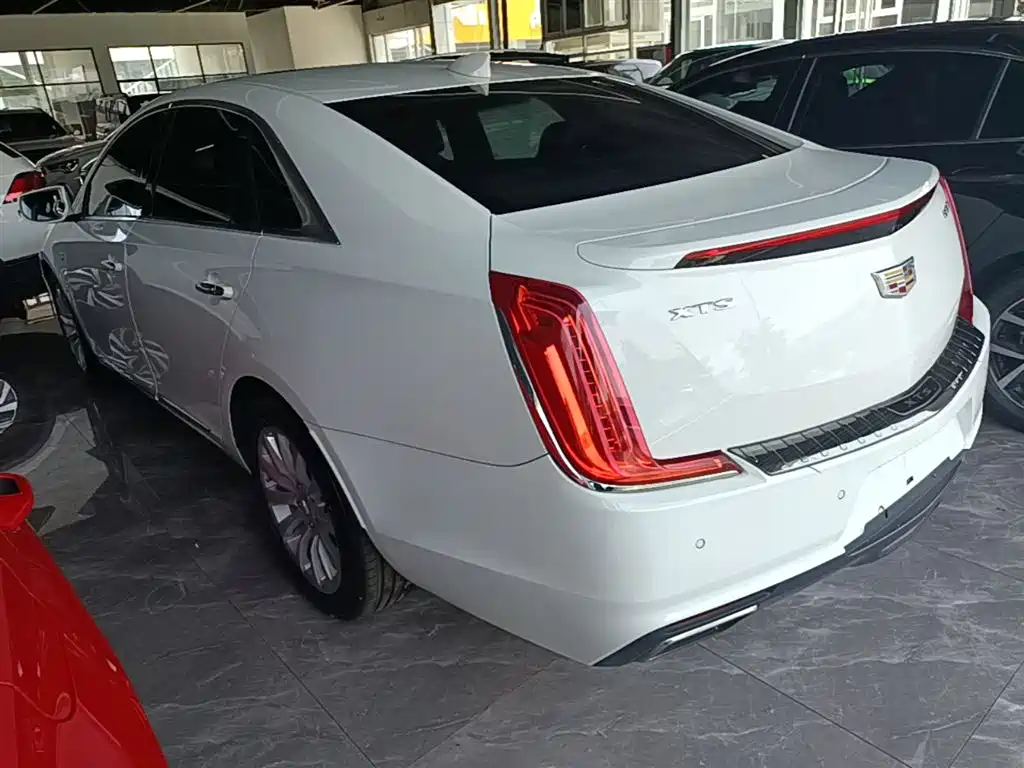 Cadillac XTS 2018 28T Technology фото 5