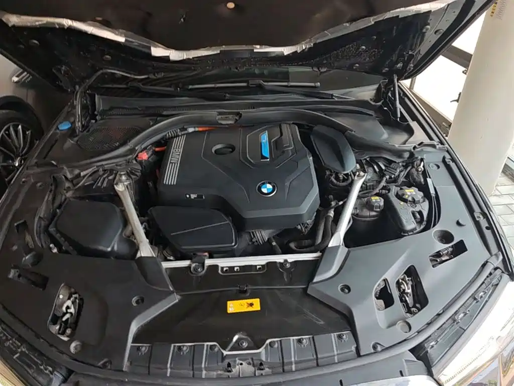 BMW 5 Series New Energy 2021 535Le Pioneer Edition M Sport Package фото 20