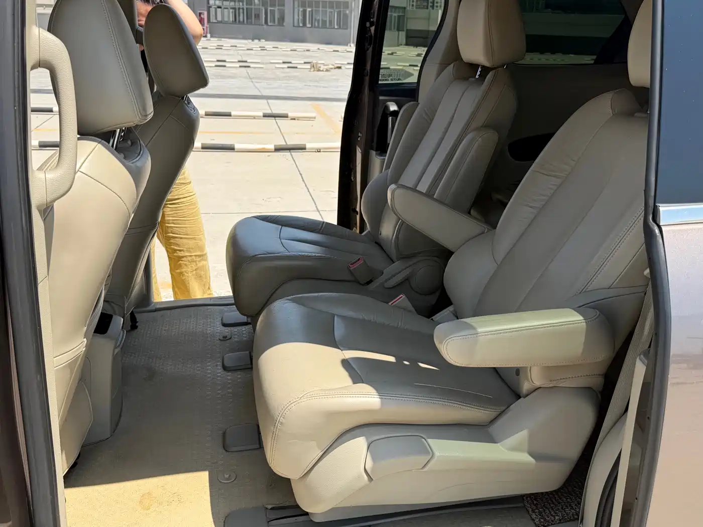 Buick GL8 2014 3.0L GT Luxury Business Elegance фото 15
