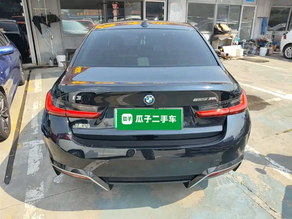 BMW i3 2025 eDrive 35 L фото 6