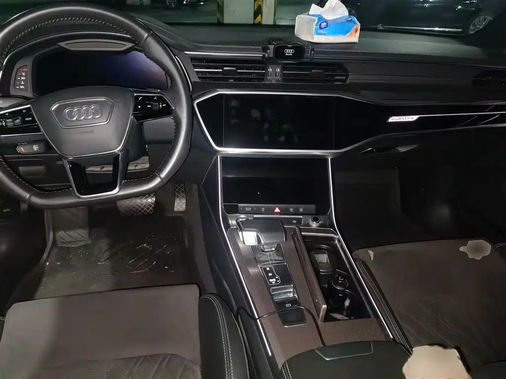 Audi A6L 2019 55 TFSI quattro Exclusive Dynamic фото 13