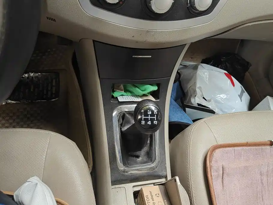 Lifan 620 2016 2012 1.5L Manual Flagship