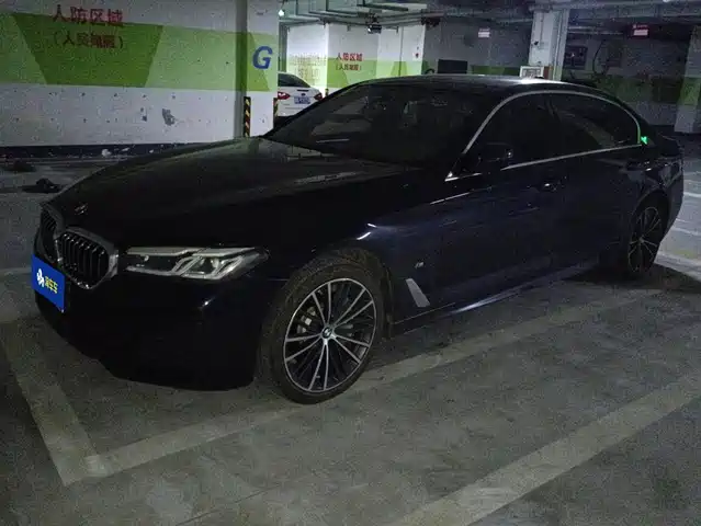 BMW 5 Series 2023