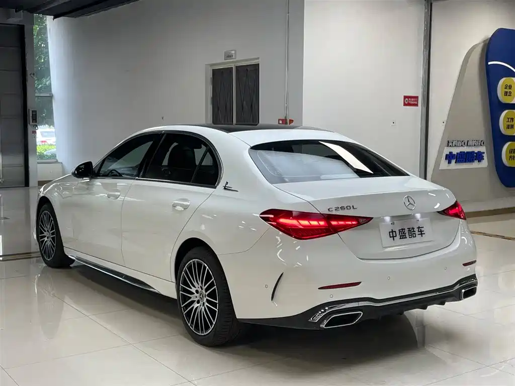 MERCEDES-BENZ CLASS C