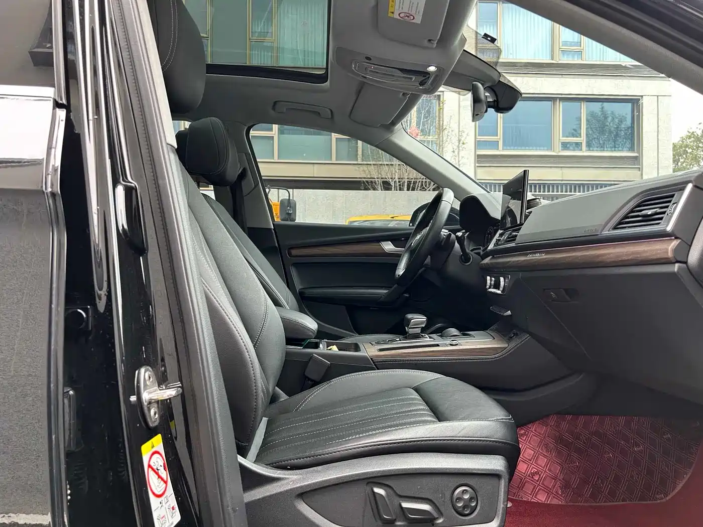 Audi Q5L 2022 40T Luxury Elegance фото 12