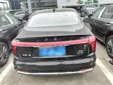 Фото 6 - Hongqi H5