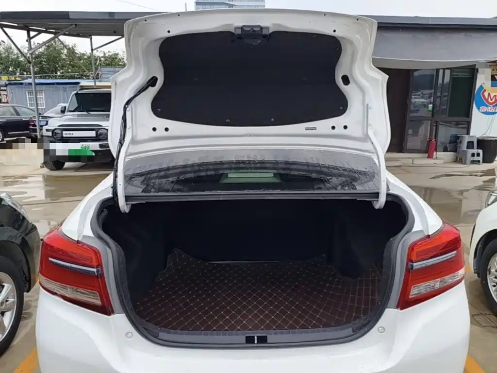 Toyota YARiS L Zhi Xiang 2019 2017 1.5G CVT Dynamic Sunroof Edition