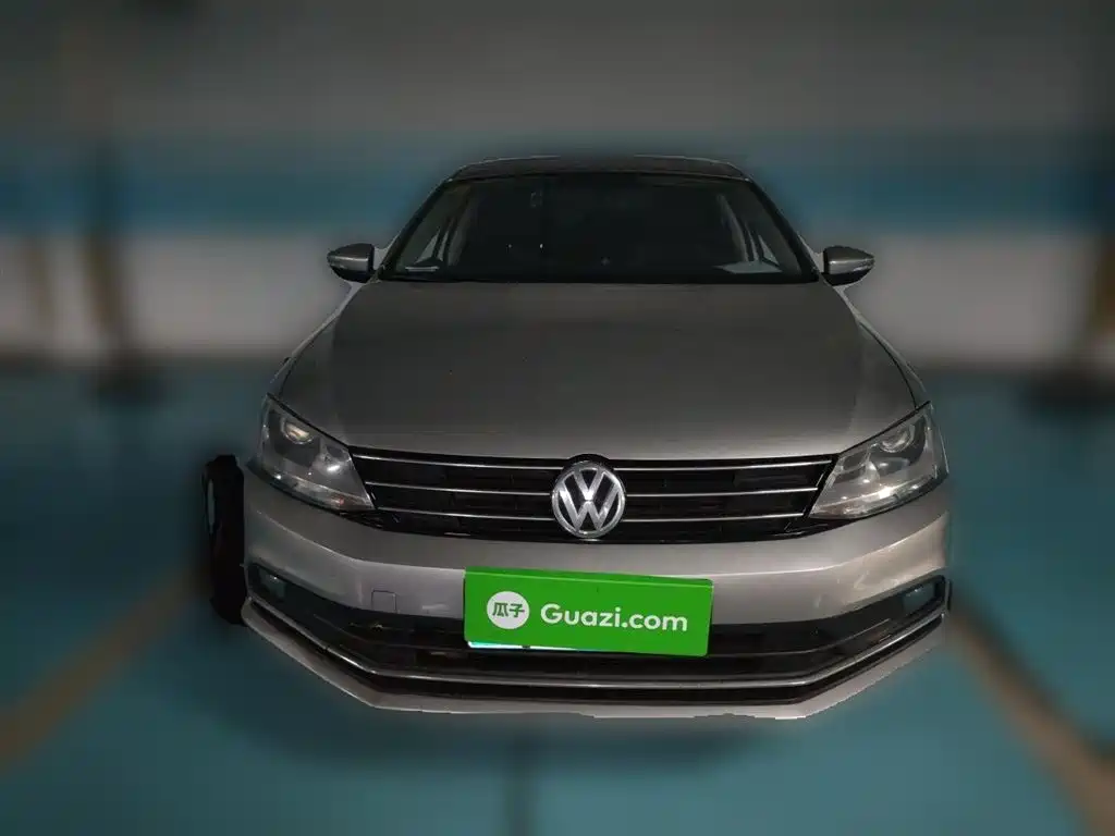 Volkswagen Sagitar 2015 1.6L Manual Comfort фото 24