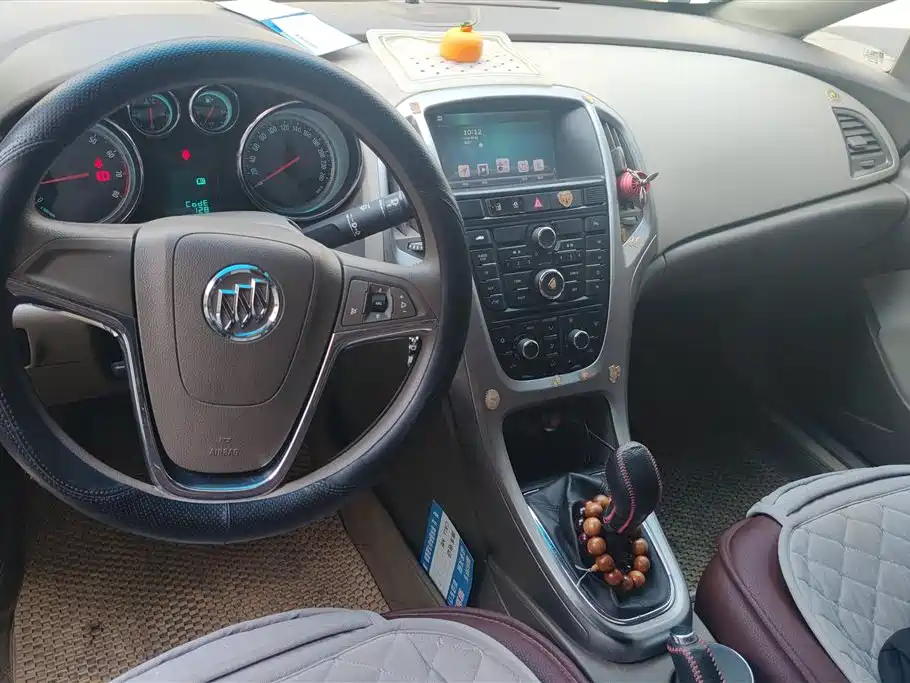 Buick Excelle 2013 Model GT 1.6L Manual Progressive фото 12