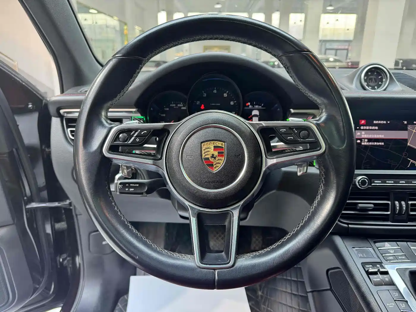 Porsche Macan 2020 Macan 2.0T фото 16