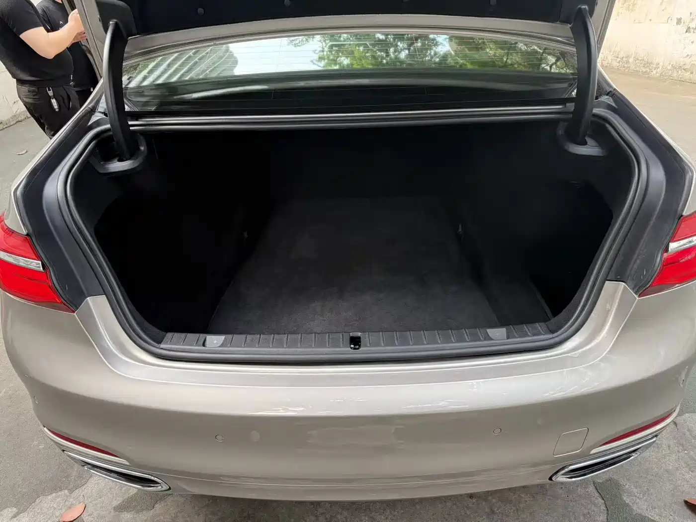 BMW 7 Series 2016 730Li Luxury фото 15