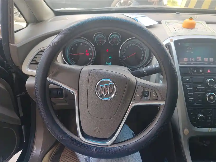 Buick Excelle 2013 Model GT 1.6L Manual Progressive фото 15