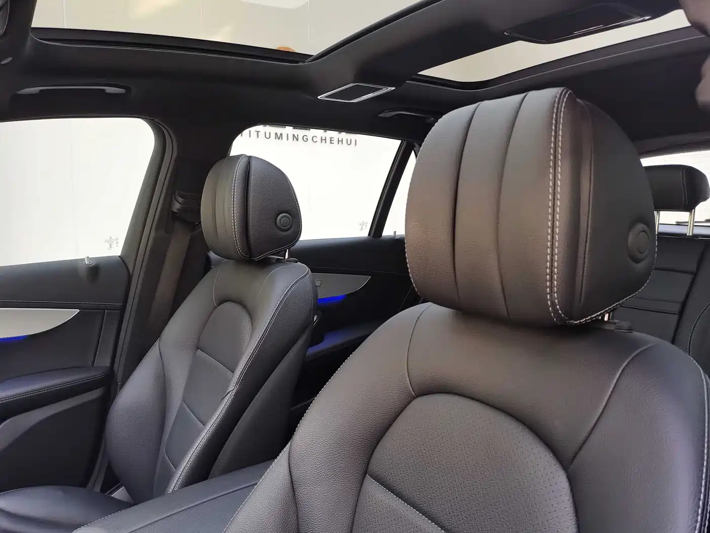Mercedes-Benz GLC 2021 GLC 260 L 4MATIC Sporty фото 9